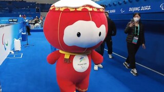 كم هو رائع ومحبوب شيه رونغ رونغ وهو يركض! o(≧▽≦)o