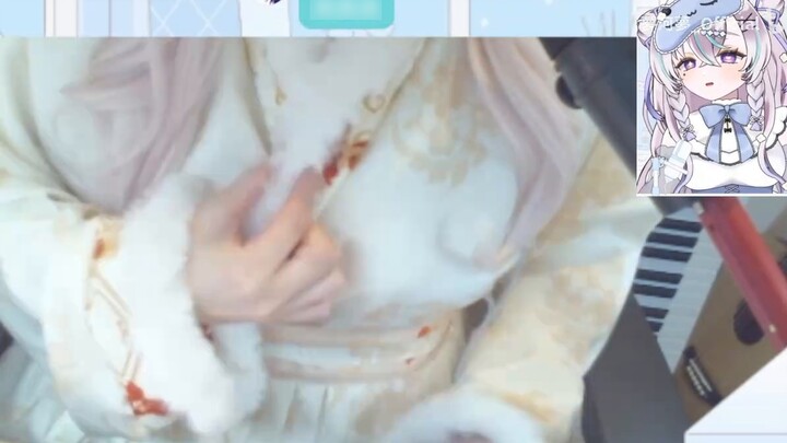 The lower head is very beautiful 3D. There is our child in the belly!