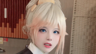 姬小满：很内向，出去吃饭不敢结账
