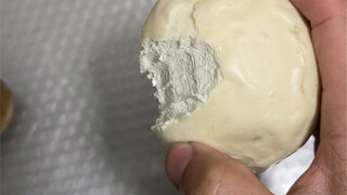 女友第一次做馒头，有点儿费牙