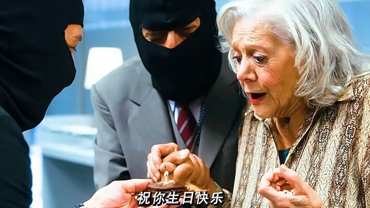 This gang of robbers is just short on cash, but they’re definitely not short on moral integrity!