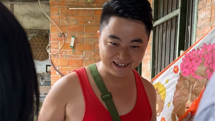 My cousin put in so much effort!