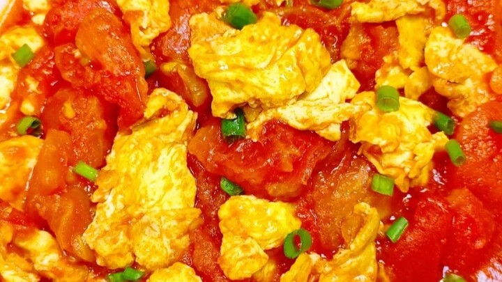 Scrambled Eggs with Tomato