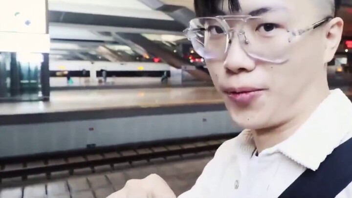 [Li Yuanjun] Shadow Hunter, get ready!