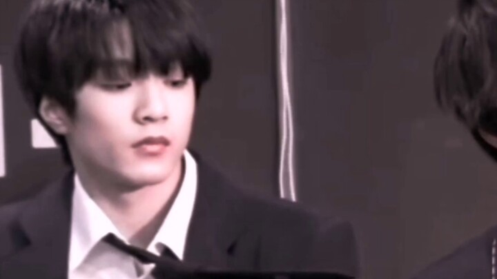 [Liu Yaowen x Yu Shuxin] รุ่นพี่ที่แสนหวาน x รุ่นน้องที่อ่อนโยนและร้อนแรงพูดว่า U Love Me