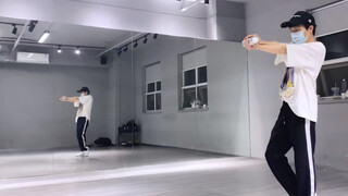 ภาพสดในห้องซ้อม "Pure Land of Bliss" ของ Zhou Shen (ซิงก์กับวิดีโอก่อนหน้านี้บางส่วน)