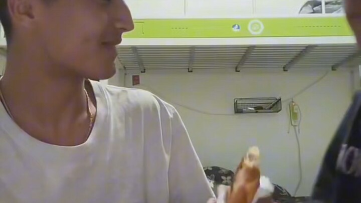 الرئيس يبدأ الشكل الثاني