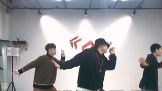 Phiên bản popping của "The Fiery Sarilang" khiến chúng ta mơ ước được đến nơi tận cùng thế giới tràn