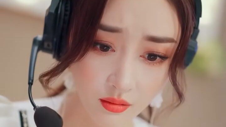 The young guy's first day at the radio station instantly skyrocketed the ratings! [Why Should Frost 