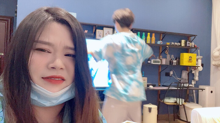 Chồng yêu nhảy múa nhờ Lưu Vũ Hân qua bài hát "baby i know"