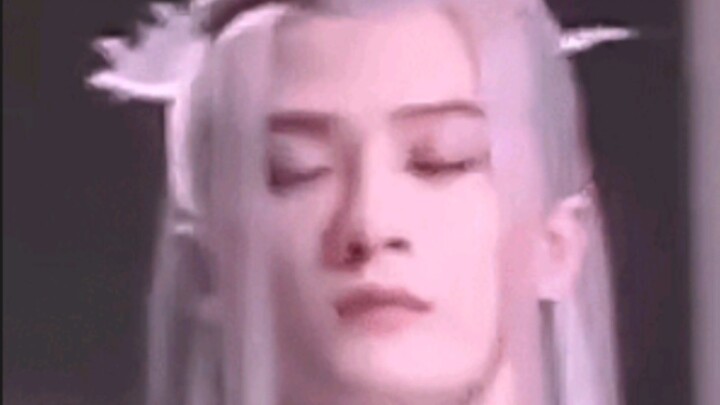 I looked through the photos before and found this set of photos of Tan Jianci and Xiang Liu's makeup