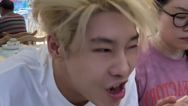 Ibuku adalah seorang superandrogen