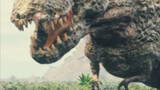 Raja Ghidorah membantu Nenek Tyrannosaurus tua menyeberang jalan