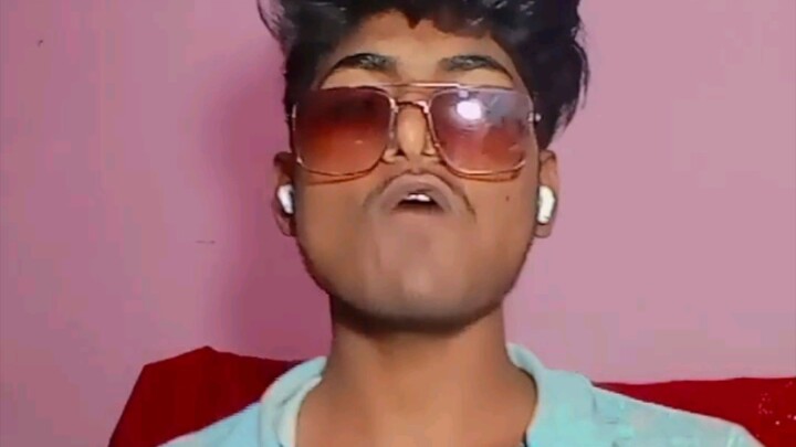 Ravi Kumar Yadav के ऑफिशियल चैनल पर आपको मनोरंजन, शॉर्ट वीडियो और नए ट्रेंडिंग वीडियो मिलेंगे। जुड़े