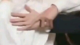 ซูหมิงห่าว: สัมผัสผิด! มันควรจะอยู่ที่นี่ (๑′ᴗ‵๑)