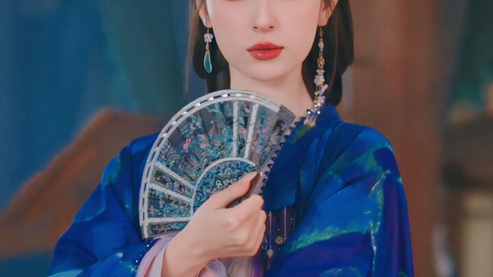 Trời ơi, tạo hình makeup đúng chất phim cổ trang xưa, hóa ra gương mặt đậm chất ngoại quốc khi khoác