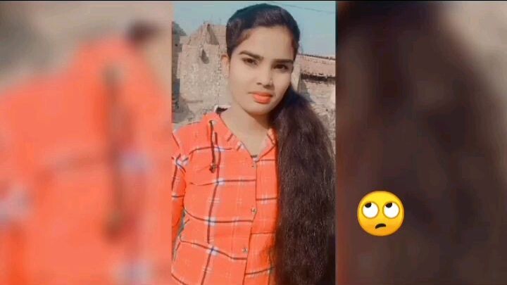 आती है तो चल