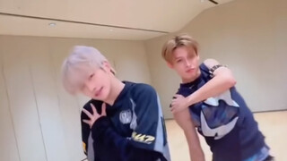 TWS x CORTIS  “over drive”舞蹈挑战一起心动쿵쿵 💗💙