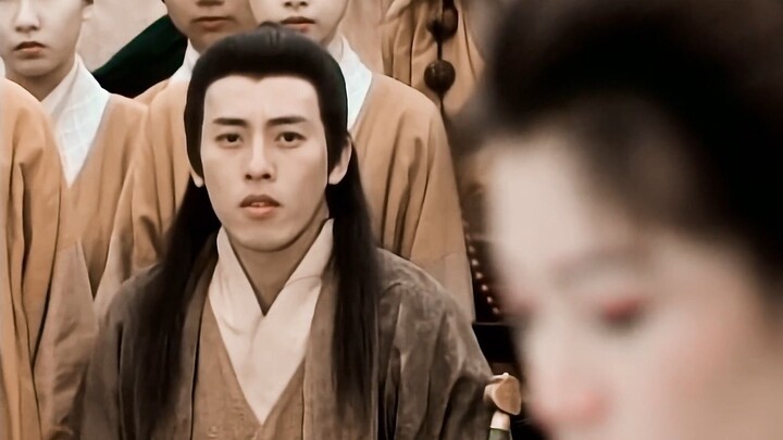 "It turns out that no matter how famous it is, it can't compare to three words: Yue Lingshan."