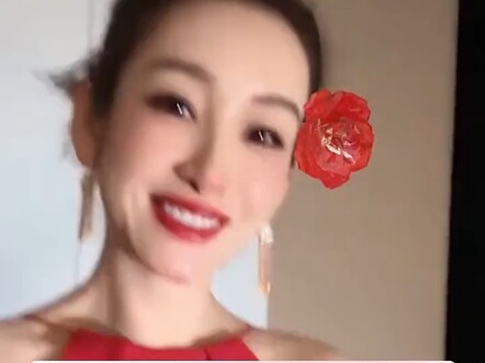 Dasar nih! Wang Xinjun di rumahnya kok hidupnya seenak itu, ya!