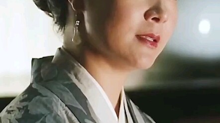 ตอนนั้นลุงสองหลงรักเธอขนาดนั้น แต่กลับทำไพ่ดีๆ ให้พังยับไปเลย!