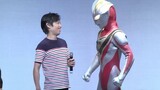 Sayang sekali! Menjual kembali tanda tangan Ultraman