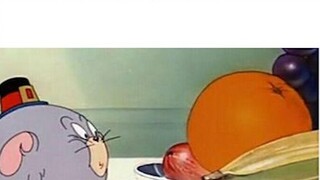 Tom and Jerry Moments - White Pants Seeking Medical Treatment [4]