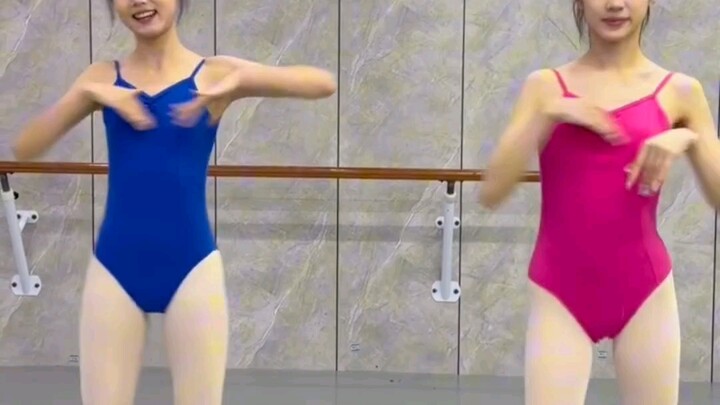 Cuộc sống tập luyện hàng ngày của thí sinh nghệ thuật múa 199