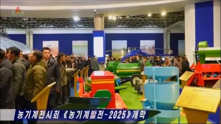 Aberta exposição de máquinas agrícolas