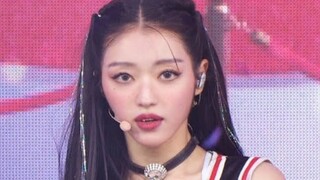 一位粗卡！老娘也能人带歌！YooA《Selfish + Lay Low》221122 回归舞台