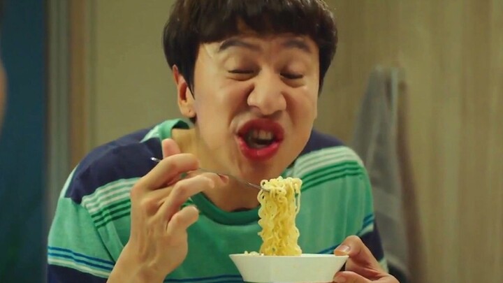 Everyone’s saying the “idiot” in this movie is just a bunch of pigs acting naturally! Long-necked gi