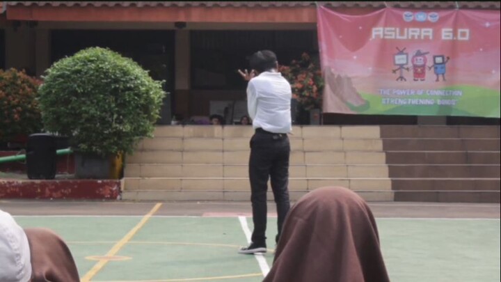 Performance Di Sekolah Sma Hahahaha