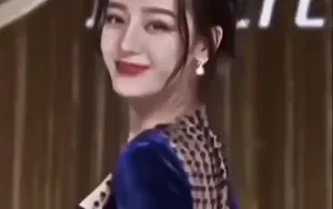 ควีนสไตล์ สไตล์ควีนอีกเช่นเคย😆