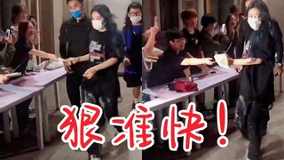 风一样的女子！喻言撕胶带也太帅了！又狠有准又快！