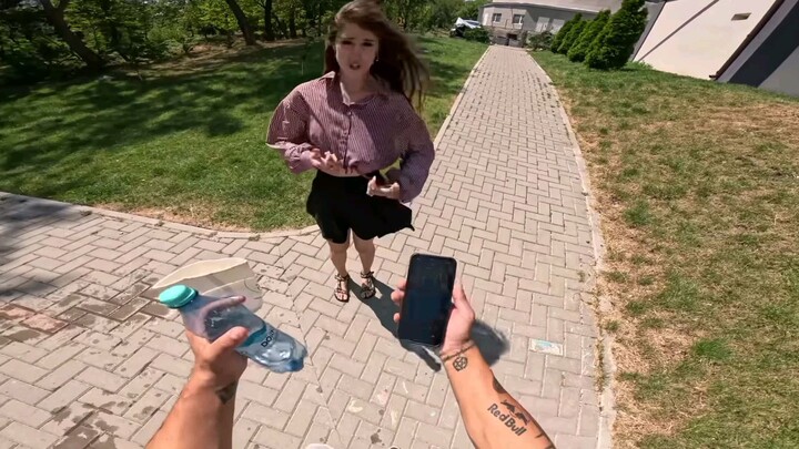 CRAZY GIRL WANTS ME TO BE HER BOYFRIEND (Parkour POV Love Best)@Celpan