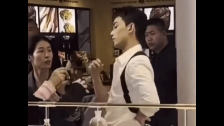 Wu Lei's famous scene adds another