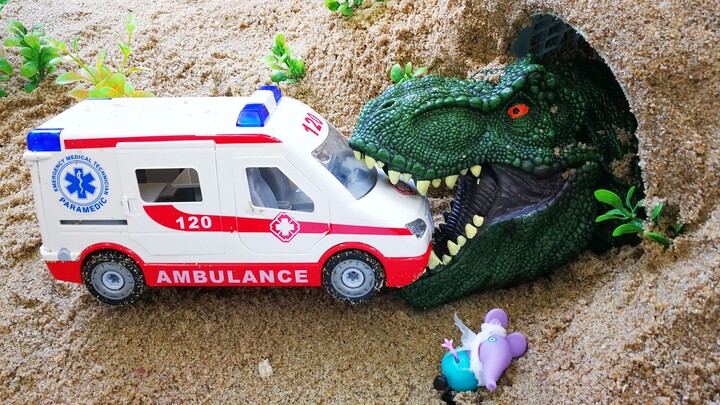 Suatu hari, bayi gajah Emily terluka, ambulans datang dengan cepat, dan tiba-tiba seekor dinosaurus 