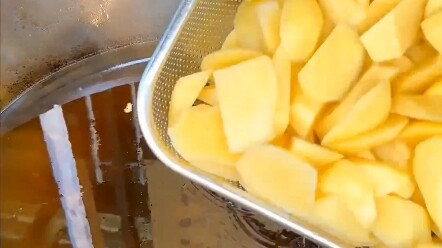 N Ways to Enjoy Potatoes in Guizhou