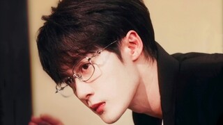 [Tan Jianci] Damn! 40 seconds of being controlled by a beauty addict! I never pretend to be handsome