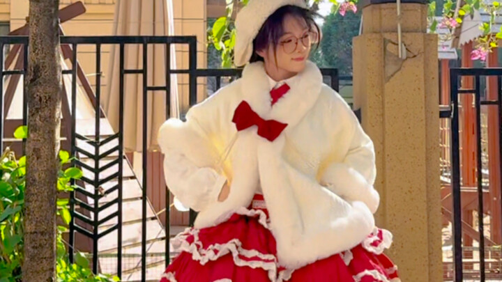 แดนซ์อยู่บ้านรับคริสต์มาส! SNOW SONG SHOW!