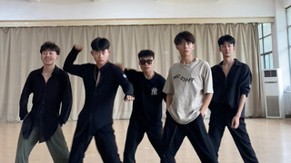 يا أفراد العائلة، كونوا سعداء من فضلكم