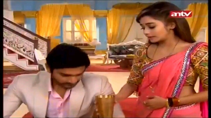 370 | Uttaran Bahasa Indonesia