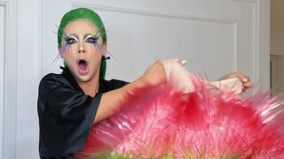 لم أكن أتوقع أن البريد السريع يمكنه إرسال شيء كهذا؟