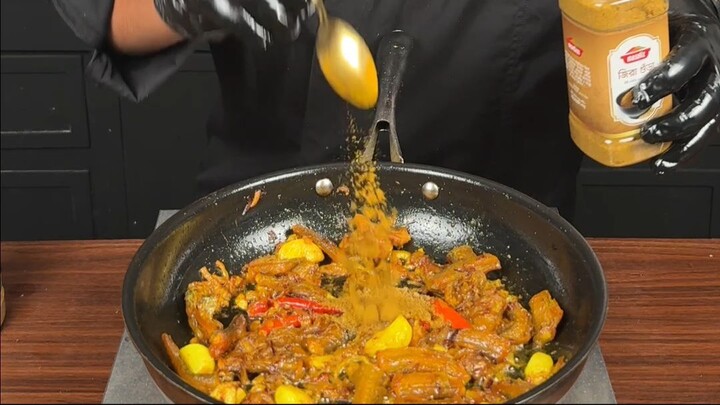Loitta Shutki Bhuna | Dry Bombay Duck Curry