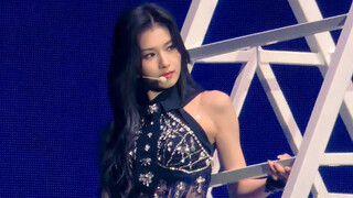 แค่เพราะเธอตัวไม่ใหญ่พอ คุณก็บอกว่าเธอเต้นไม่เก่งงั้นเหรอ?