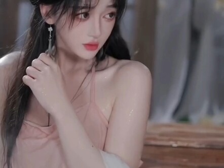 Got nothing to do today—off to the theater for some tunes!