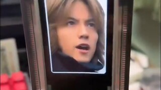 "67Studio" takes this opportunity to make some previews of the all-purpose Faiz phone