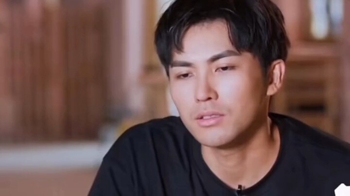 Understand that this sentence plays the role of a comma