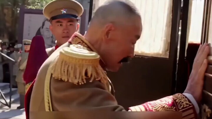 Trương Tác Lâm nổi hứng đổi xe, may mắn thoát chết!