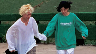 ความรักเปลี่ยนชะตาชีวิต! จากมหาวิทยาลัยจนถึงวันจบการศึกษา! การเปลี่ยนแปลงการแต่งตัวของคู่รักตลอด 6 ป